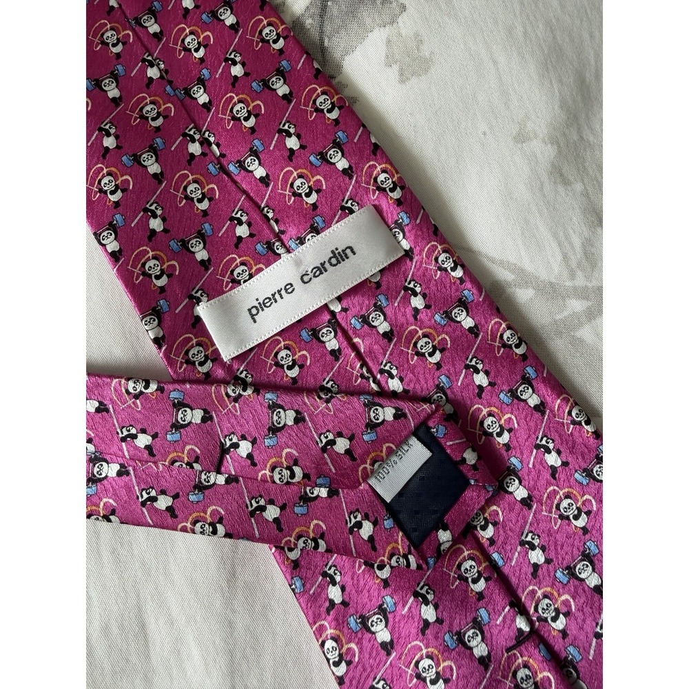 Pierre Cardin	Pink Magenta Panda Activities Print 100% Silk Tie Necktie Designer